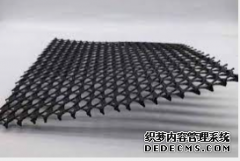 <b>【天辰平台导航】怎么挑选三维复合排水网的应</b>